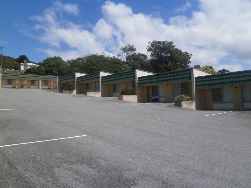 Surestay Hotel By Best Western The Clarence On Melville Albany Exterior photo