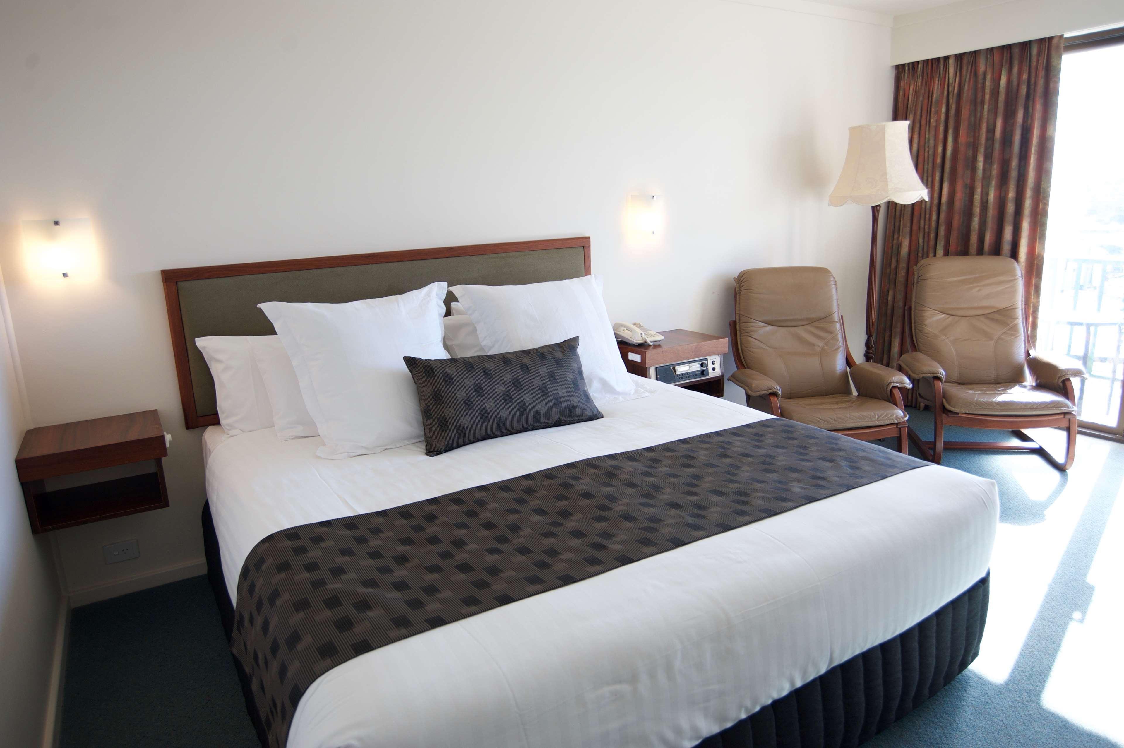 Surestay Hotel By Best Western The Clarence On Melville Albany Exterior photo