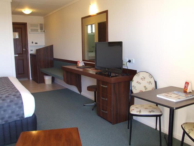 Surestay Hotel By Best Western The Clarence On Melville Albany Exterior photo